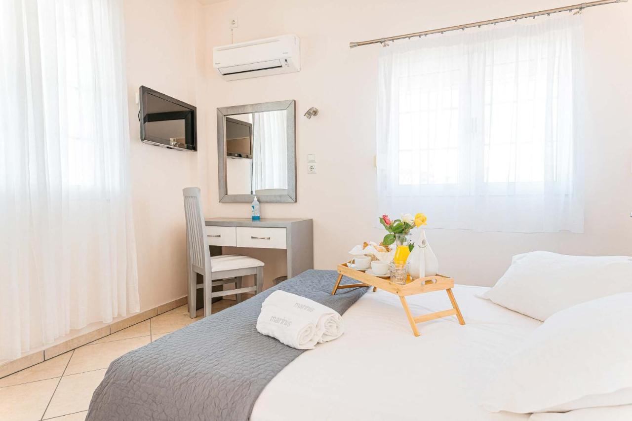 Marinis Boutique Rooms Nea Iraklitsa Buitenkant foto