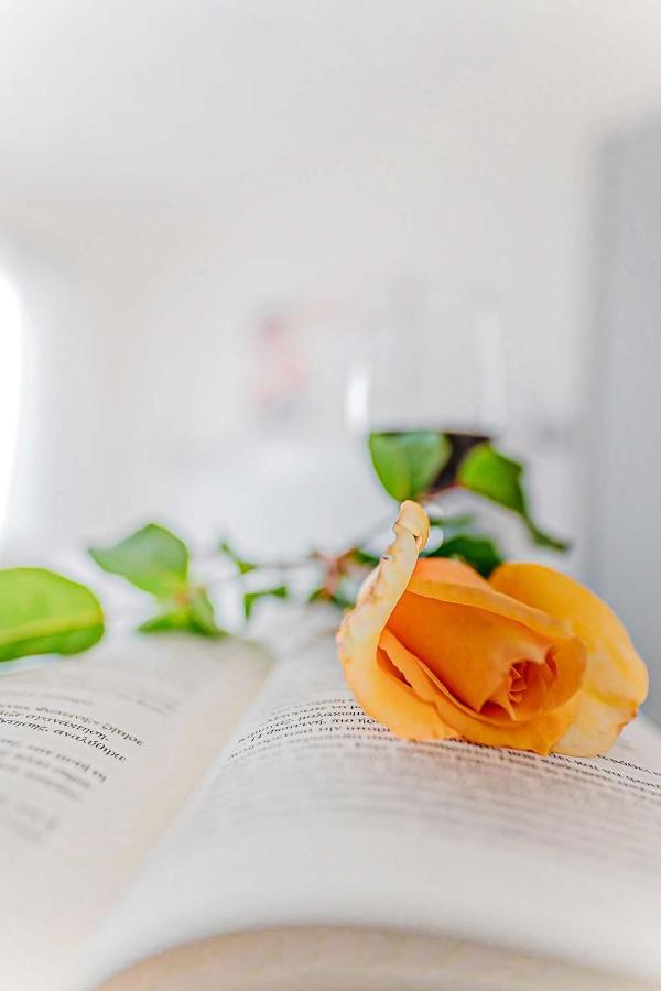 Marinis Boutique Rooms Nea Iraklitsa Buitenkant foto